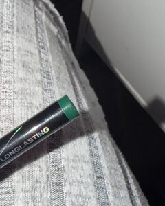 eyeliner feutre ultra fin et précis vert n°5