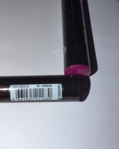 Accueil rouge a lèvre satiné mat vogue n°10